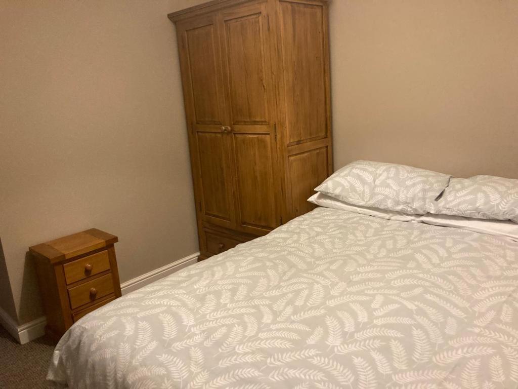 קרליסל Cosy Home Near Hospital מראה חיצוני תמונה