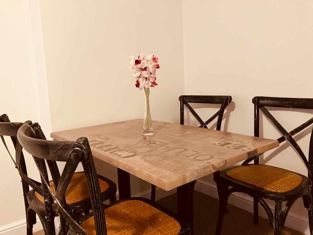 קרליסל Cosy Home Near Hospital מראה חיצוני תמונה